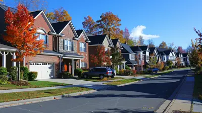 How to Work with Your Lender to Avoid Foreclosure