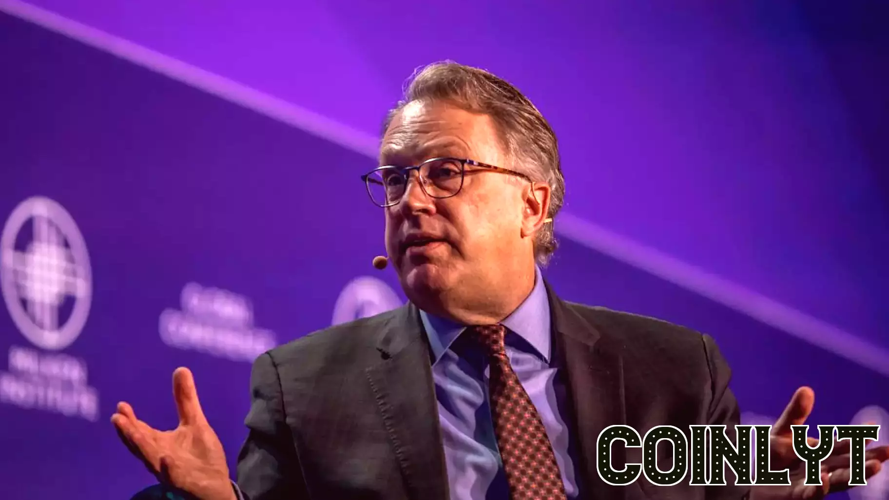Economic Outlook Clouded by Uncertainty, Says New York Fed President