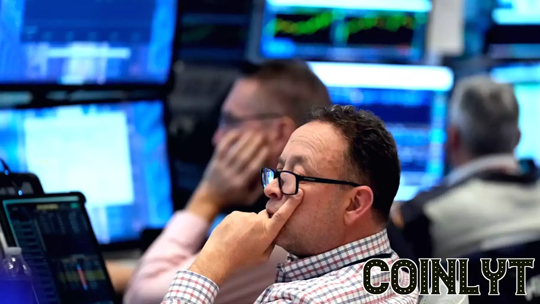 **Major Stock Indexes Close Lower Amid Geopolitical Tensions and Soaring Oil**