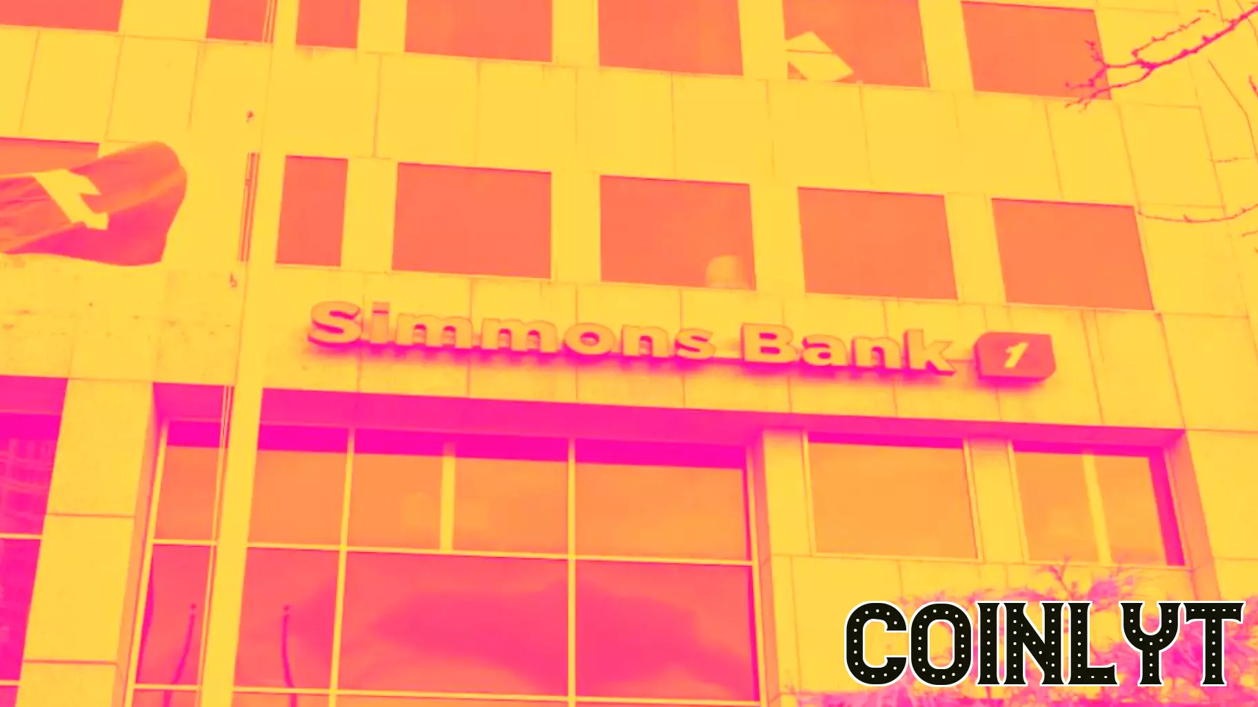Q1 Rundown: Simmons First National (NASDAQ:SFNC) Vs Other Regional Banks Stocks