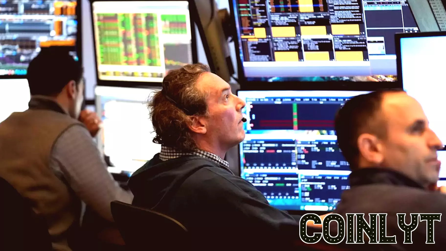 US Stock Futures Steady as Wall Street Processes Fed's Mixed Signals