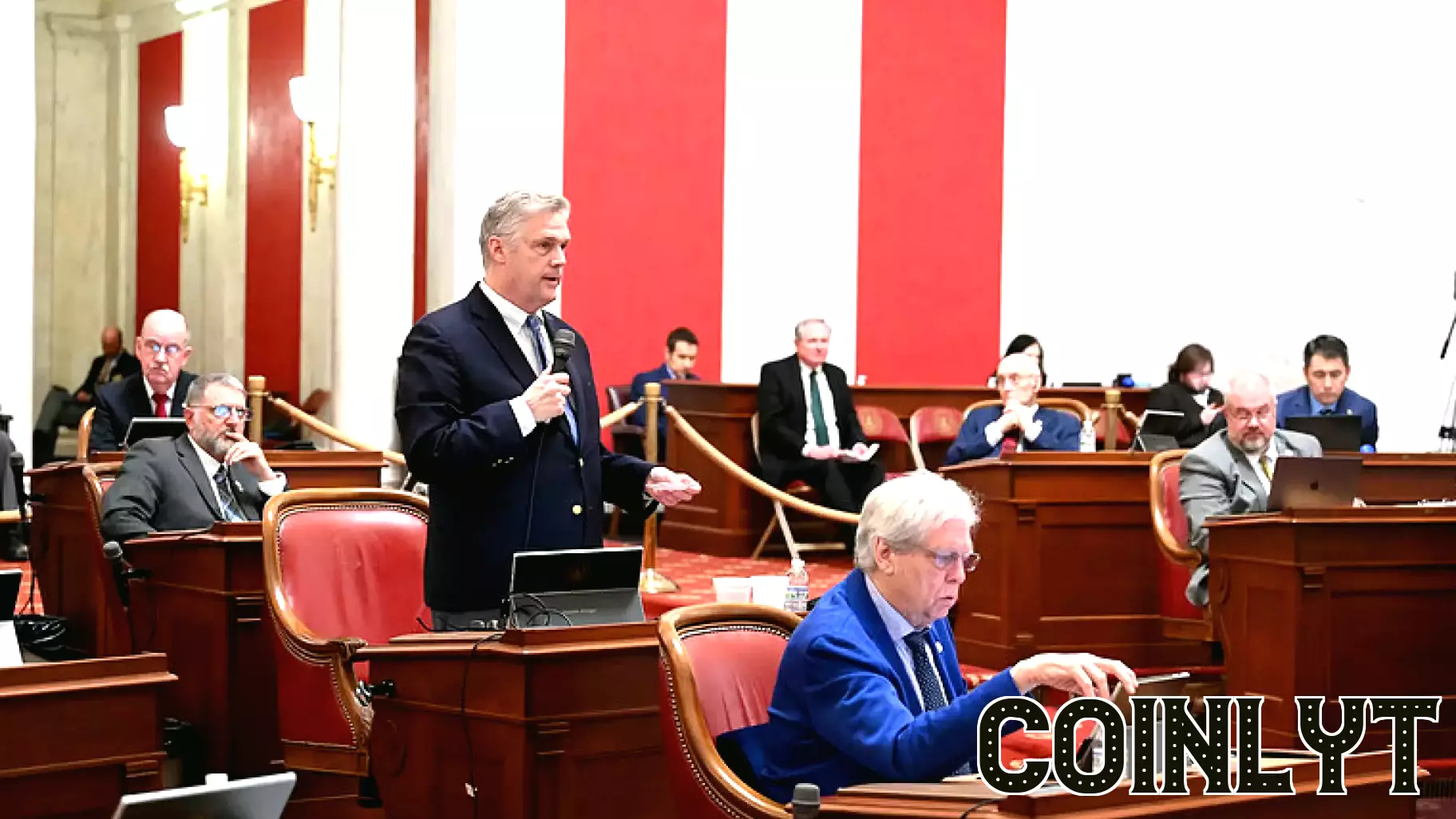 WV Senate passes bill to keep employer info for political donors off public campaign finance reports