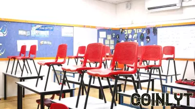 Education Ministry announces mandatory financial education classes for ninth, tenth grades
