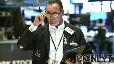 Futures Rise as Traders Anticipate Fed Minutes and Walmart Earnings