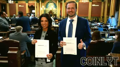 Lawmakers Introduce Bills to Address Campaign Finance Loophole for Secretary of State