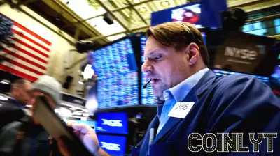 S&P 500 Reaches New Heights as Investors Analyze Fed Minutes
